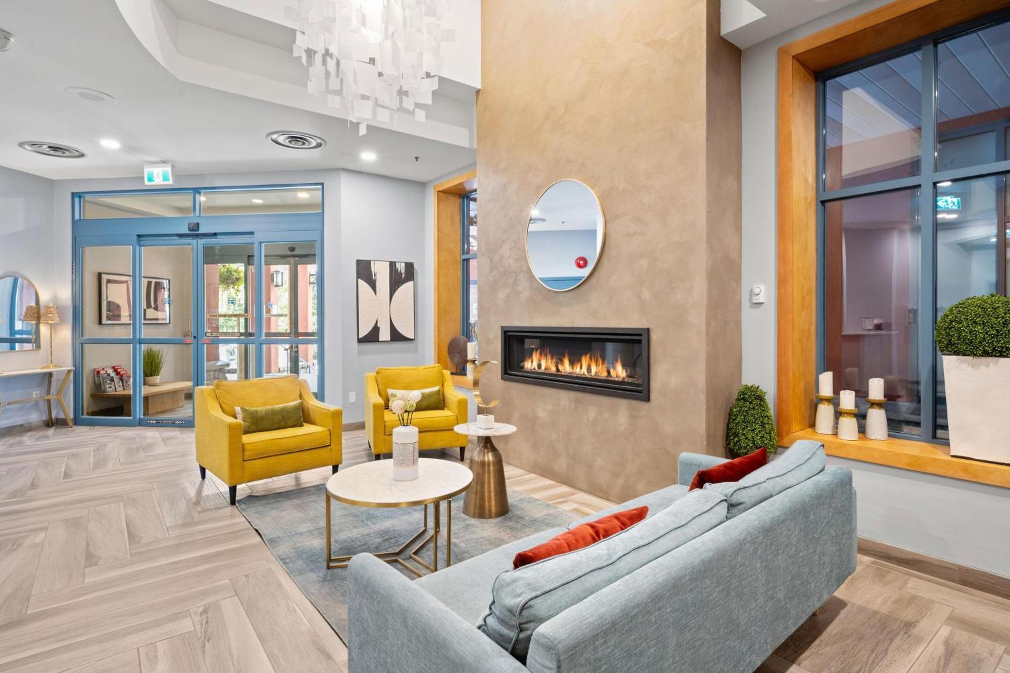 Alpenglow Lodge Sunny Studio With Sitting Area By Mva Whistler Exteriér fotografie